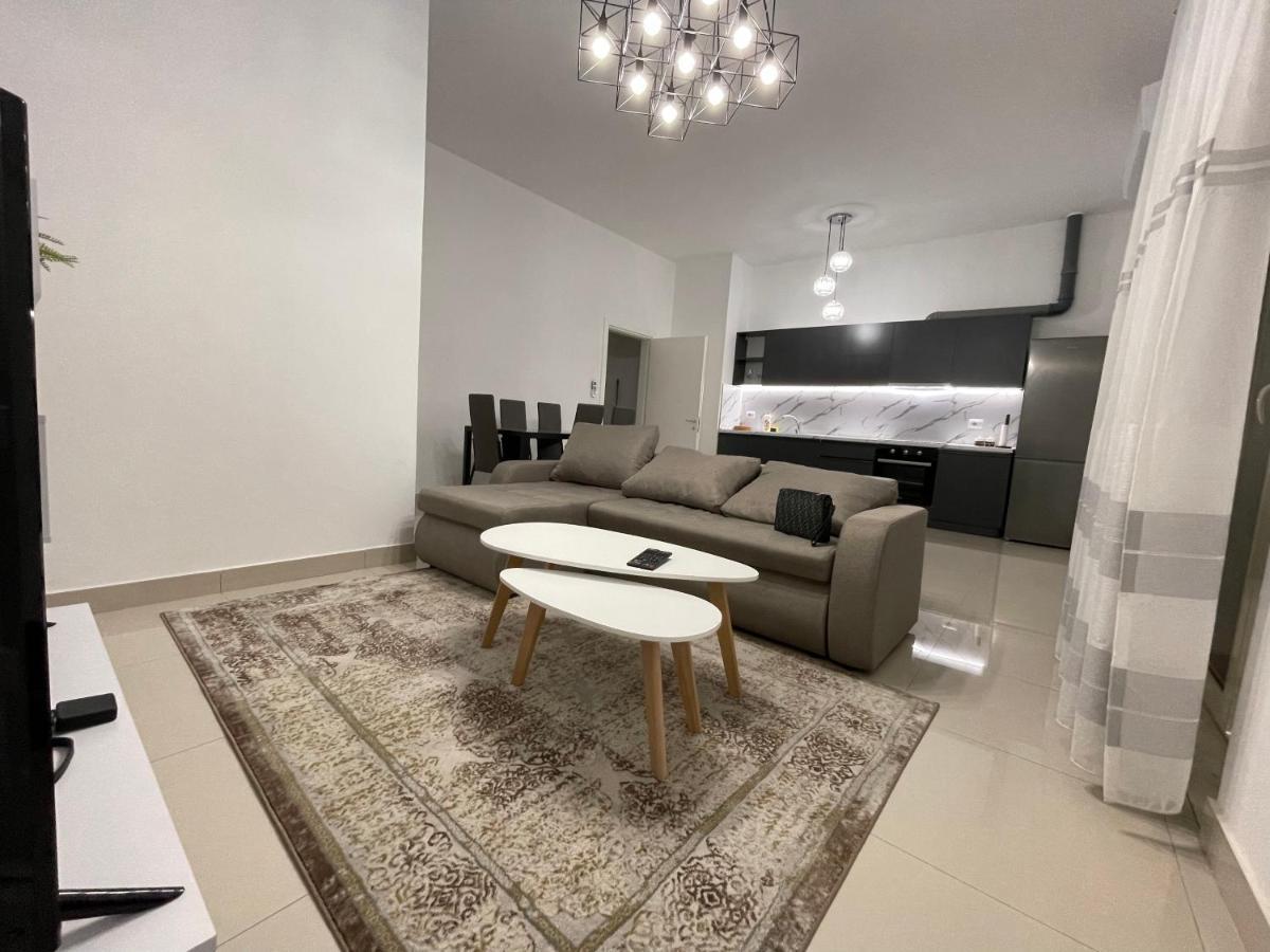 Westwood 2Bd Apartments Durres Exterior photo